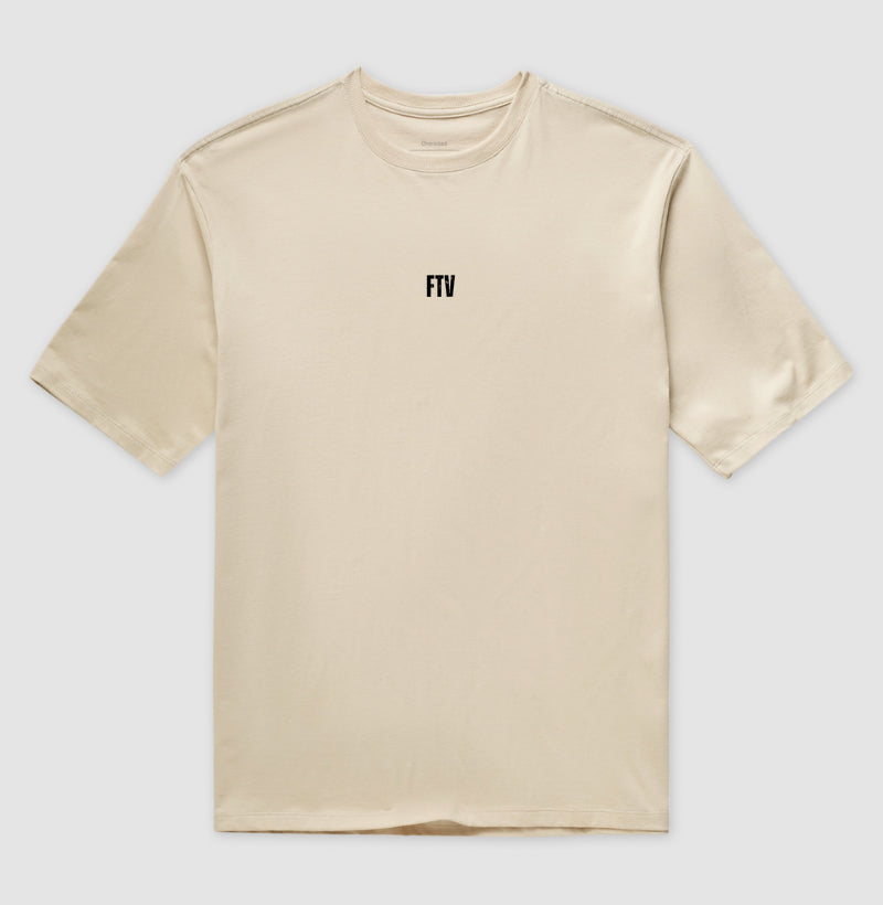 Camiseta Oversized Abreviação do Futevôlei