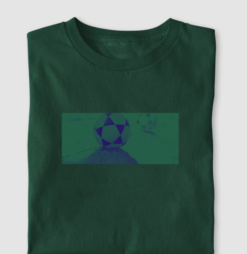 Camiseta Perspectiva de Areia Rebeca Duarte Verde